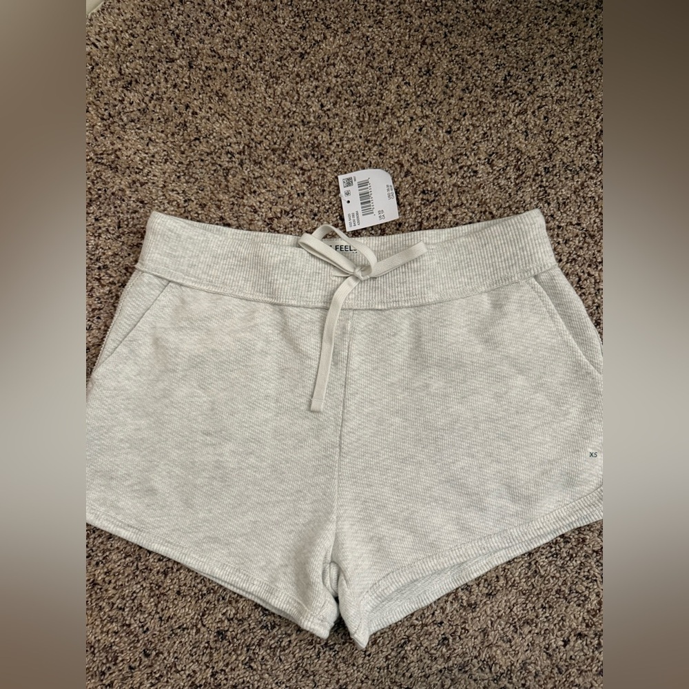 American Eagle Shorts NWT